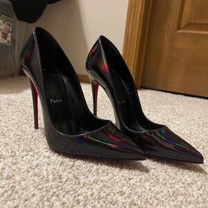 RARE LIMITED EDITION psychic so Kate Christian Louboutin